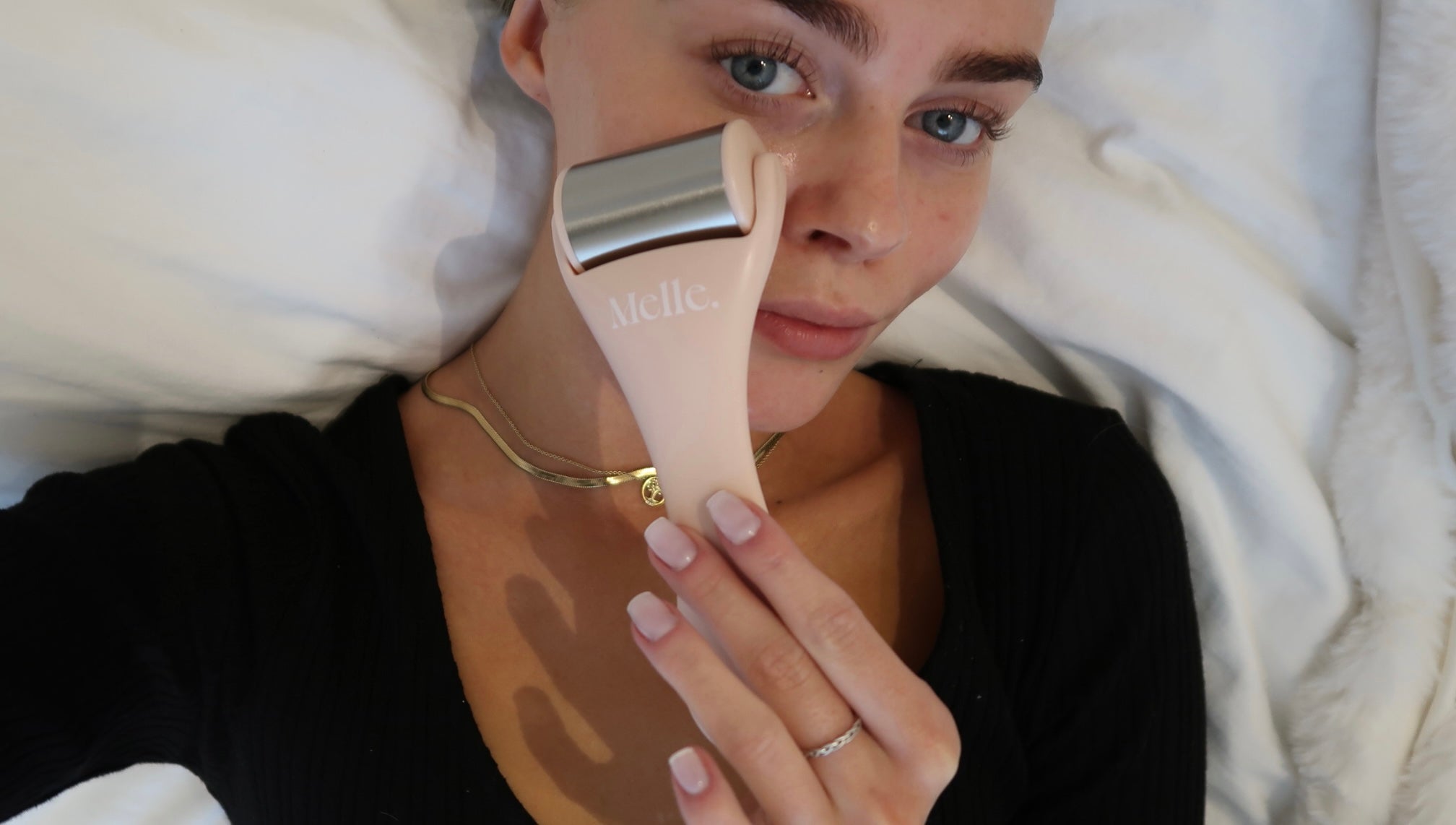 Your Morning Glow-Up: our Ice Roller